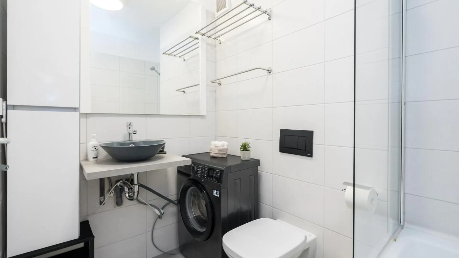 Arrivederci - Elegant 1Br In Belvedere Residence Bucharest 0*,